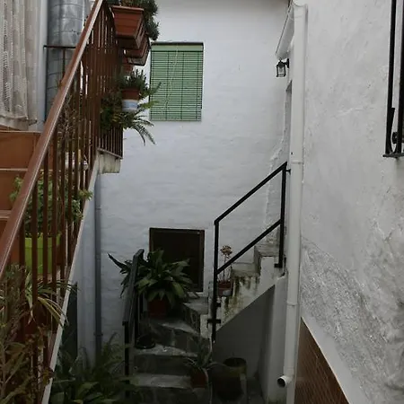 Gasthaus Casa Lentegi Exterior foto